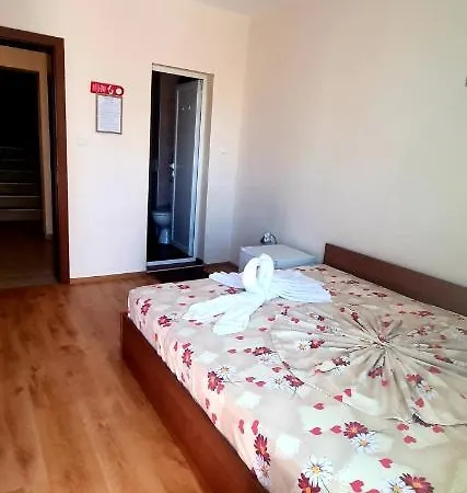 Πανσιόν Natali