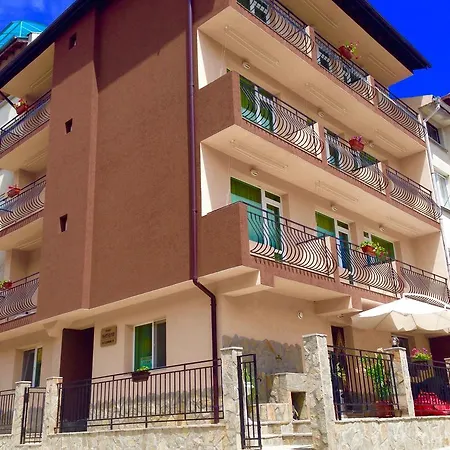 натали Къща за гости Приморско