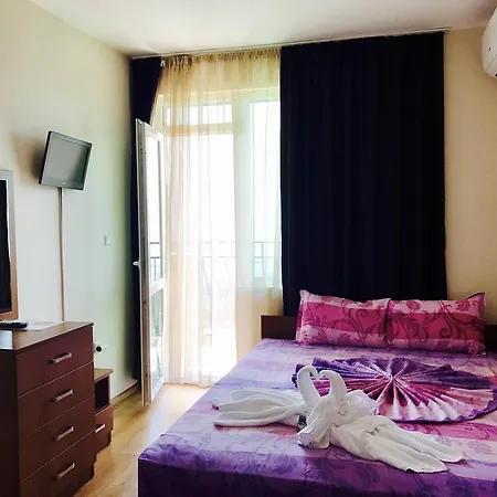 Къща за гости натали Приморско